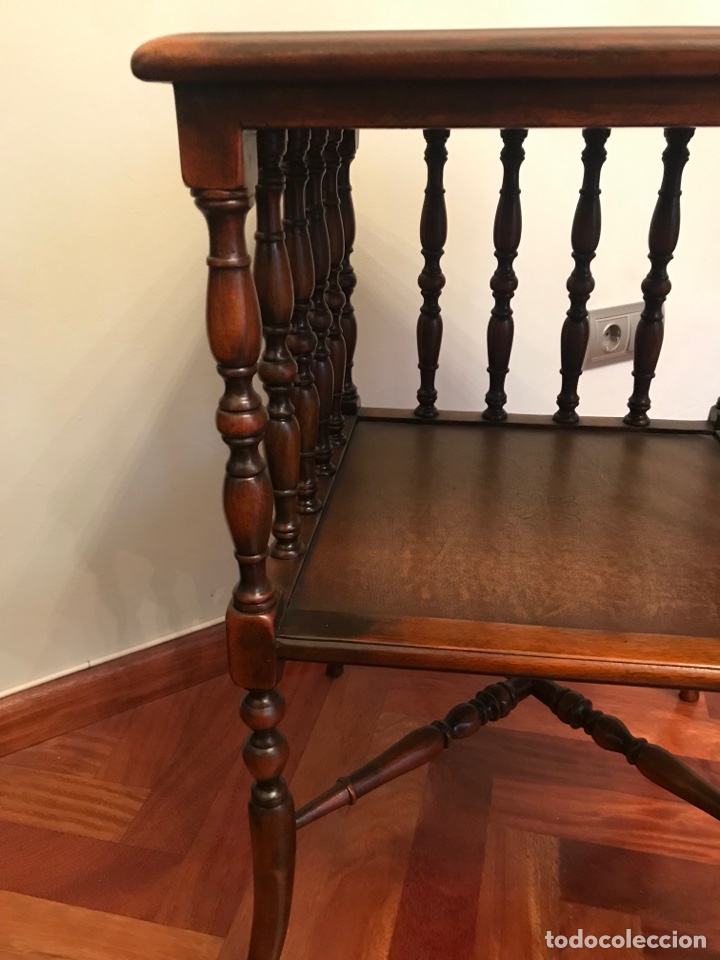 Antig&uuml;edades: Mesa auxiliar. Theodore Alexander?? - Foto 12