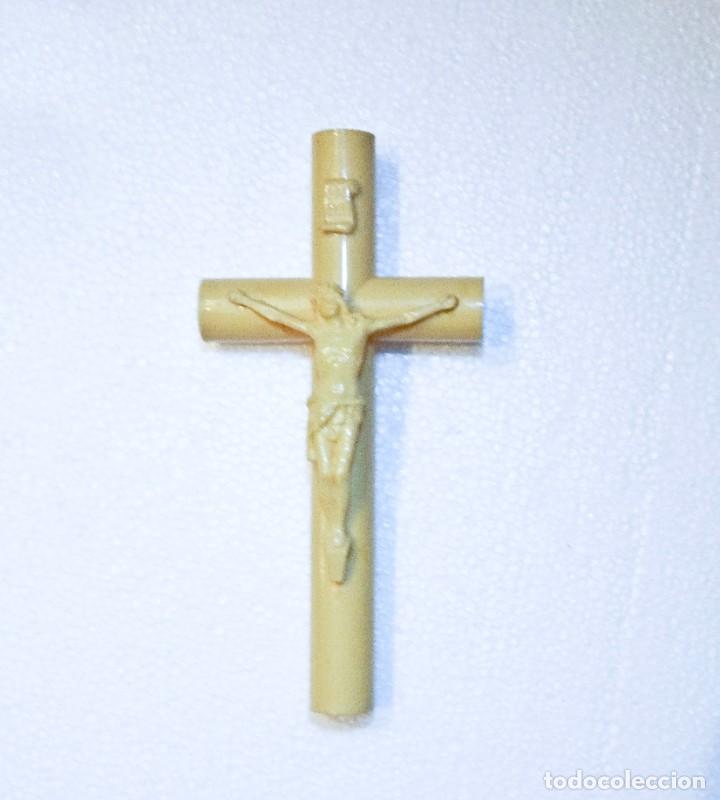 Antig&uuml;edades: Crucifijo de celuloide antiguo 18 cm - Foto 6