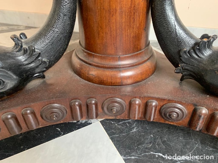 Antig&uuml;edades: MESA VELADOR ESTILO IMPERIO DE CAOBA - Foto 3