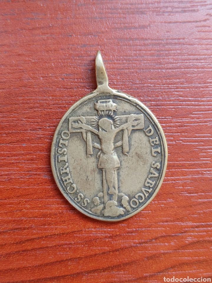 Antig&uuml;edades: Medalla de bronce. - Foto 2