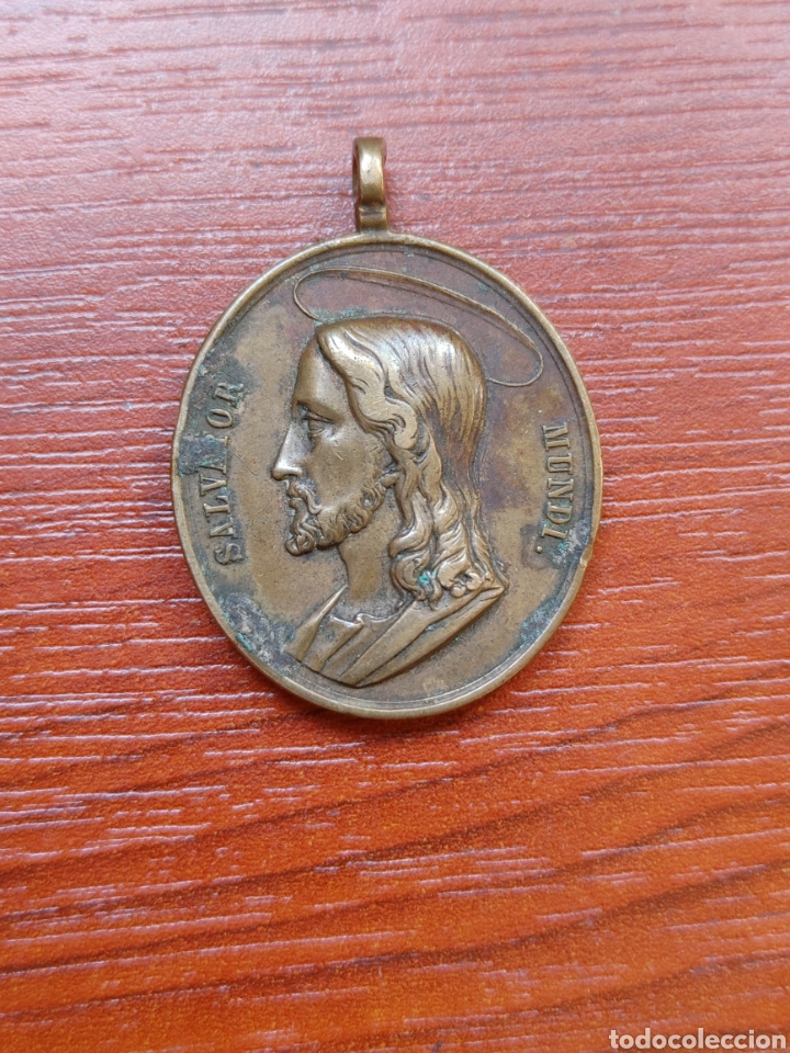 Antig&uuml;edades: Medalla de bronce. - Foto 1