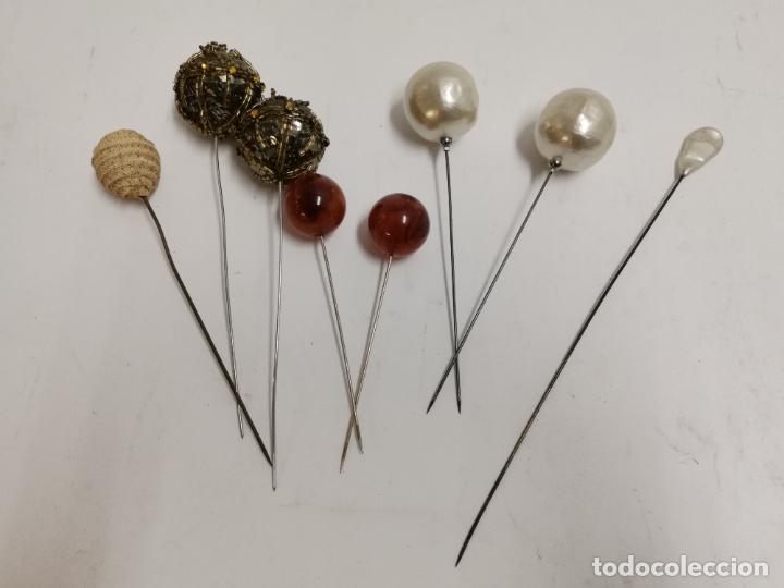 Antig&uuml;edades: LOTE DE 8 AGUJAS PARA TOCADO. - Foto 1