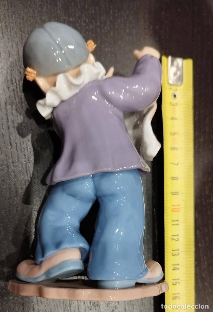 Antig&uuml;edades: FIGURA DE PORCELANA - Foto 2