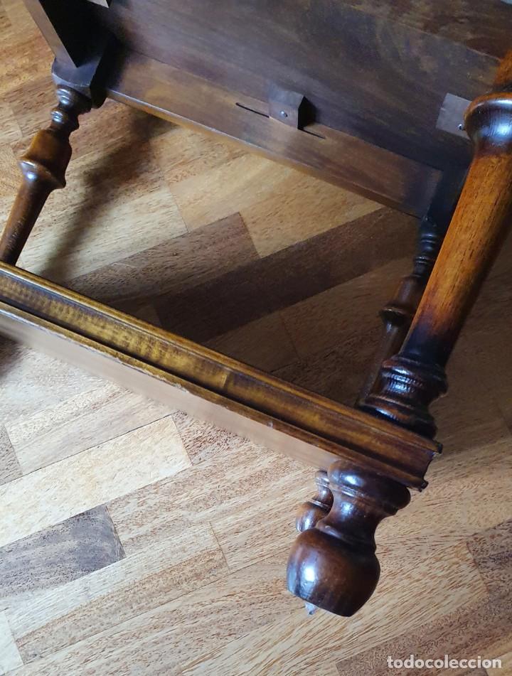 Antig&uuml;edades: MESA AUXILIAR MADERA DE VALENT&Iacute; - Foto 6