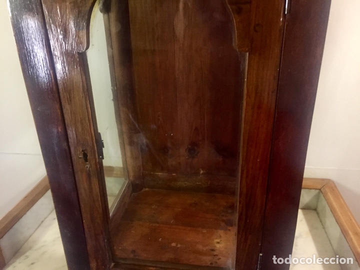 Antig&uuml;edades: Capilla hornacina de madera. - Foto 5