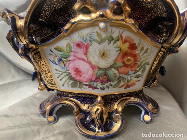 Antig&uuml;edades: CENTRO DE MESA DE PORCELANA - Foto 1