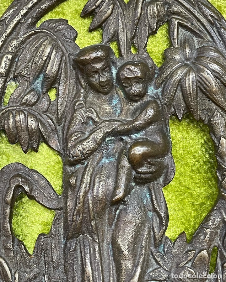 Antig&uuml;edades: Virgen en relieve bronce 27,5cms - Foto 3