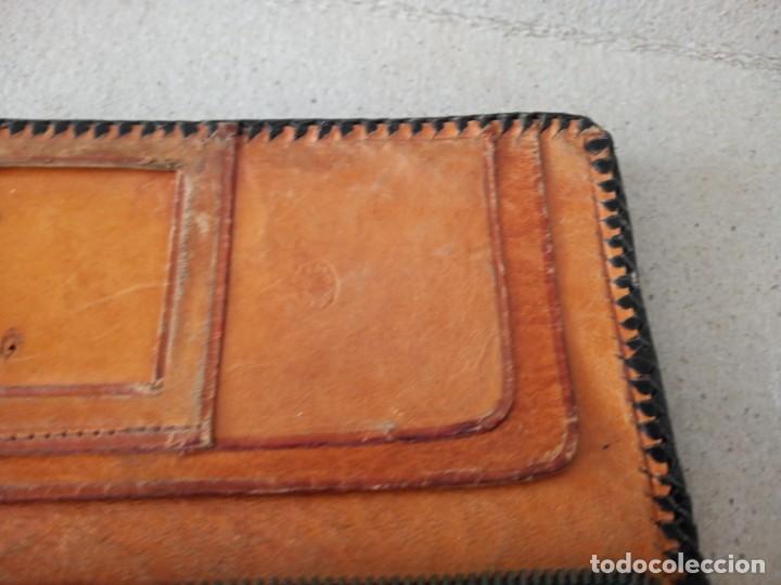 Antig&uuml;edades: ANTIGUO MONEDERO CUERO REPUJADO. - Foto 8