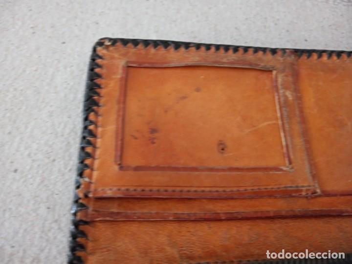 Antig&uuml;edades: ANTIGUO MONEDERO CUERO REPUJADO. - Foto 10