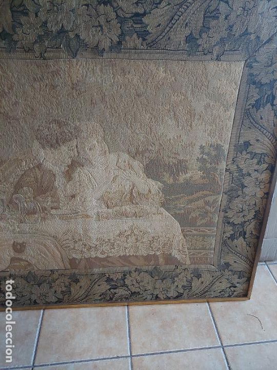 Antig&uuml;edades: Tapiz antiguo enmarcado . - Foto 3