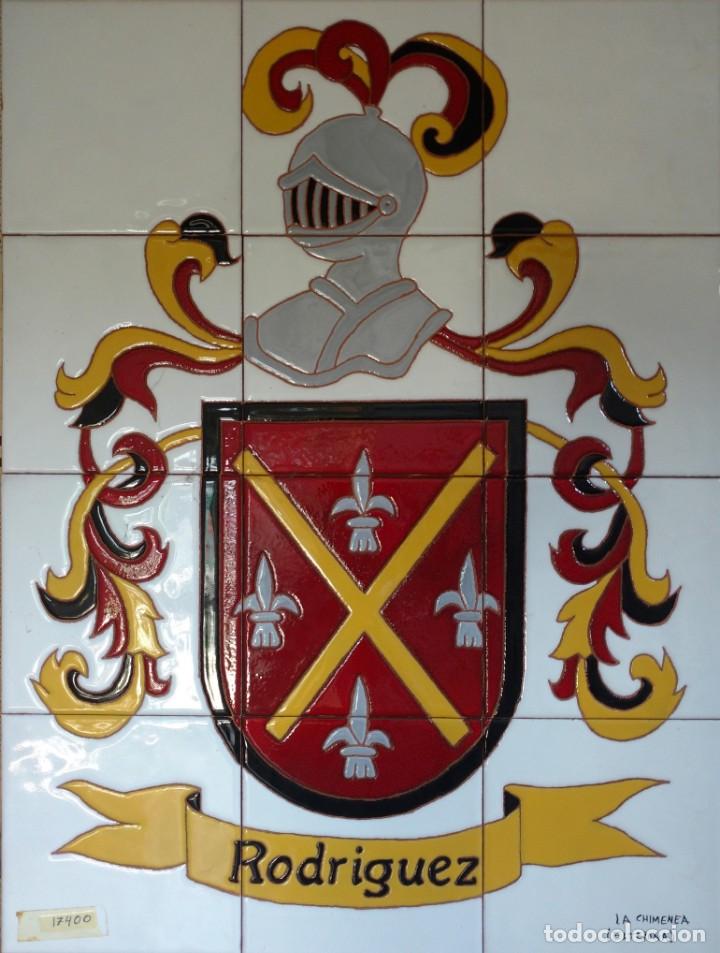 Antig&uuml;edades: Heraldica. Rodriguez - Foto 1