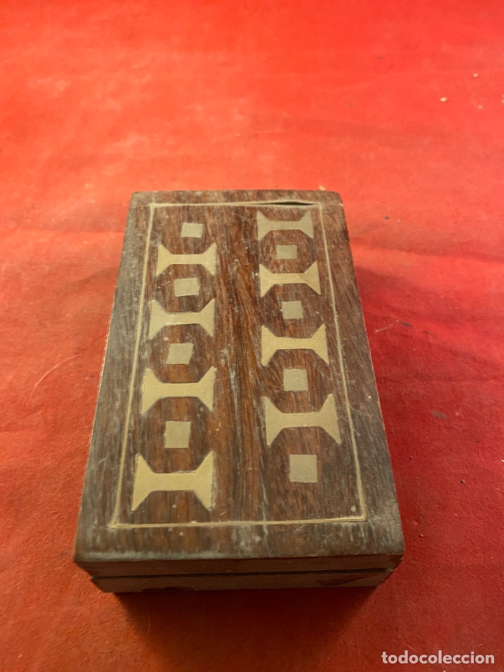 Antig&uuml;edades: Caja de madera - Foto 2