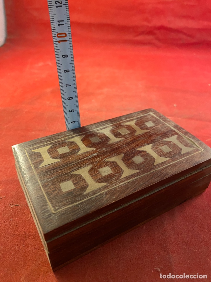 Antig&uuml;edades: Caja de madera - Foto 5