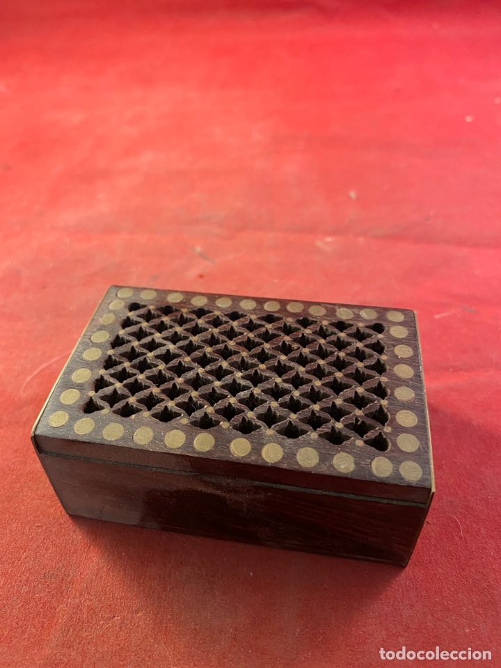 Antig&uuml;edades: Cajita de madera - Foto 1