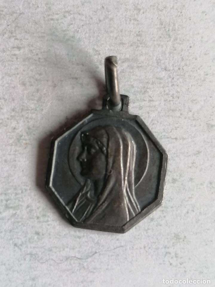 Antig&uuml;edades: MEDALLA VIRGEN DE LOURDES - Foto 2