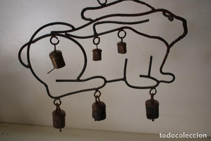 Antig&uuml;edades: conejo campanas cencerros - Foto 3