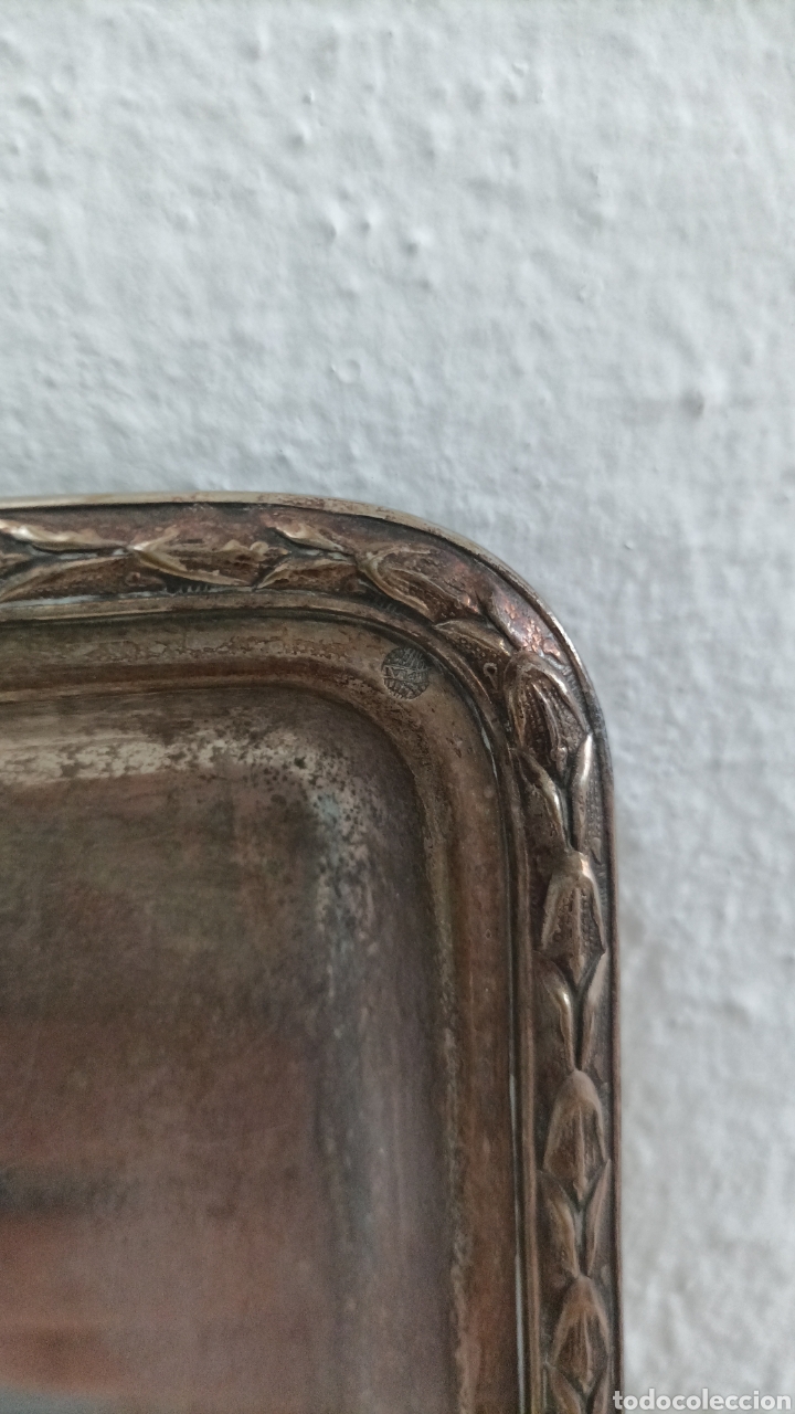 Antig&uuml;edades: Bandeja Antigua de alpaca con plata - Foto 3