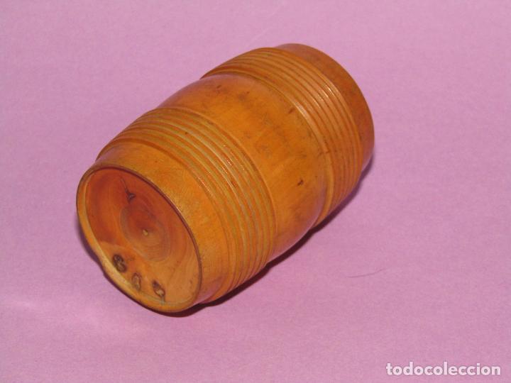 Antig&uuml;edades: Antiguo Salero de Madera Maciza - Foto 2