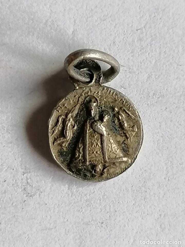Antig&uuml;edades: MEDALLA, VIRGEN Y SAGRADO CORAZON - Foto 1