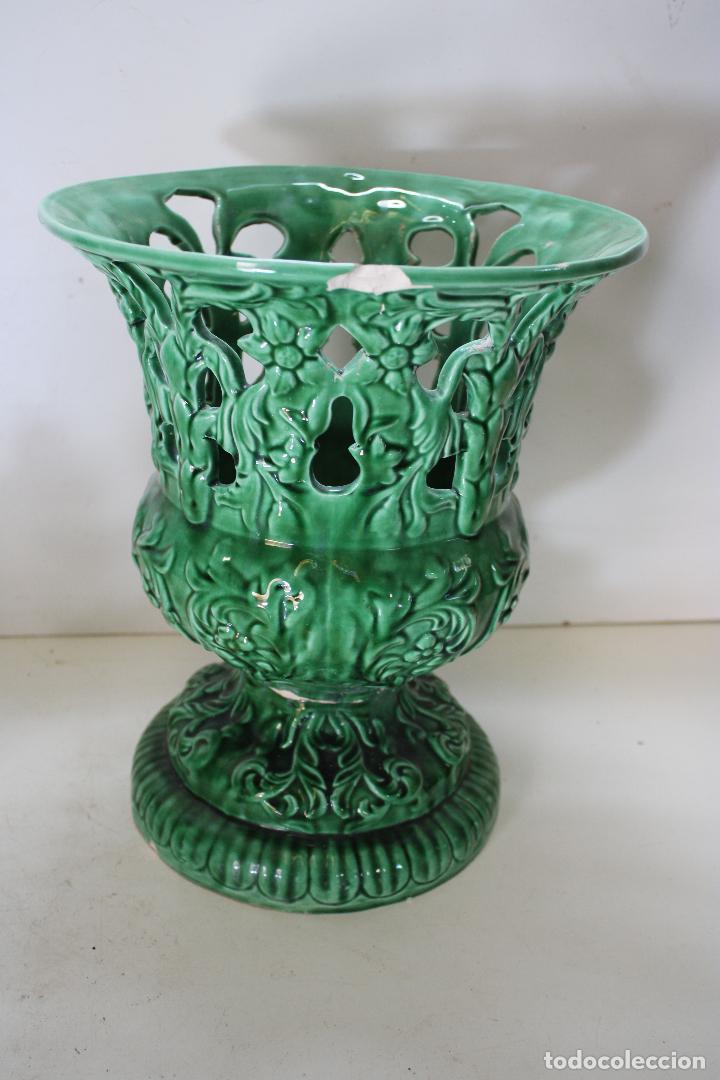 Antig&uuml;edades: copa jardin de ceramica - Foto 5