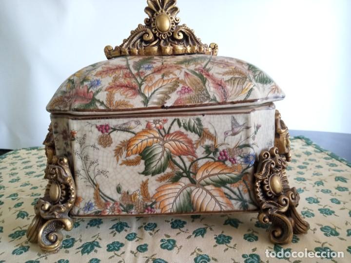Antig&uuml;edades: CAJA - JOYERO PORCELANA NUMERADA - Foto 4