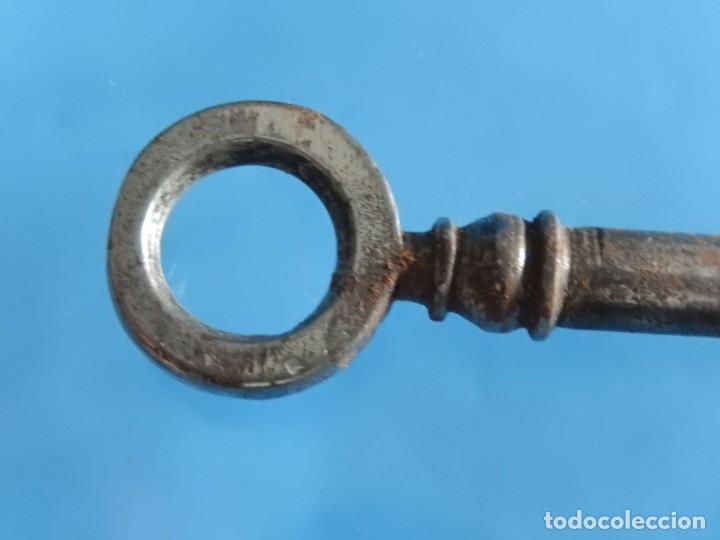Antig&uuml;edades: Peque&ntilde;a llave. Sin m&aacute;s datos. - Foto 6