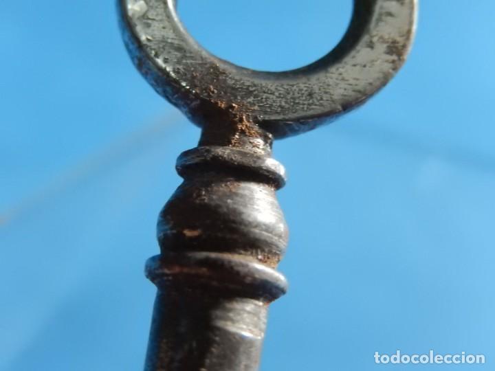 Antig&uuml;edades: Peque&ntilde;a llave. Sin m&aacute;s datos. - Foto 9