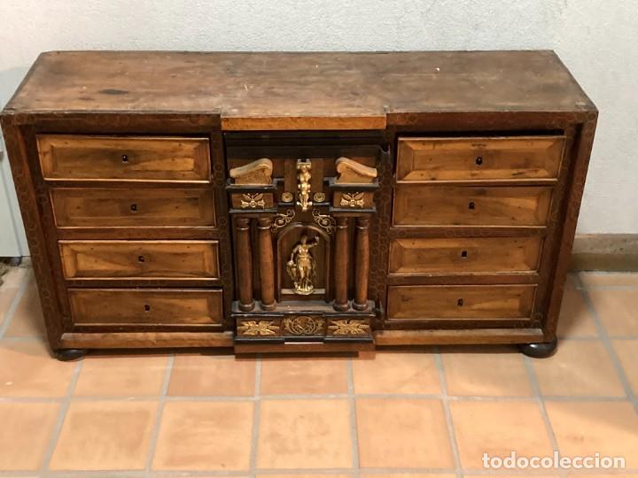 Antig&uuml;edades: Bargue&ntilde;o del S XVIII - Foto 3