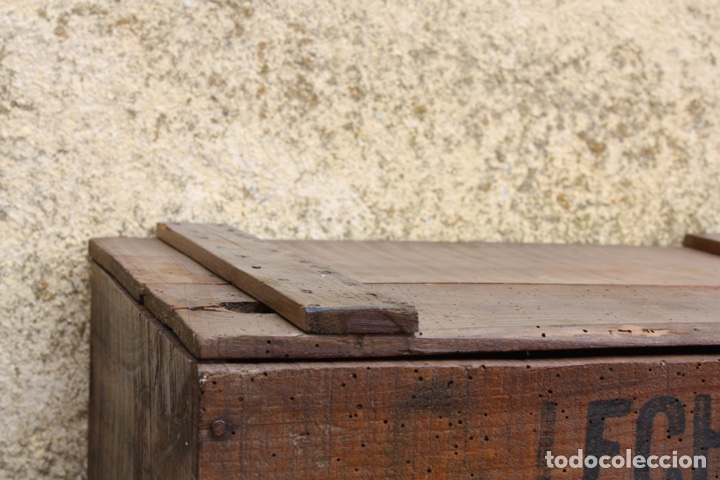 Antig&uuml;edades: Caja de madera Leche Condensada La Lechera. - Foto 12