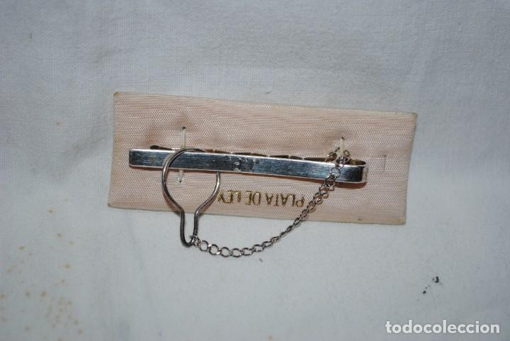 Antig&uuml;edades: PISACORBATAS DE PLATA . - Foto 2