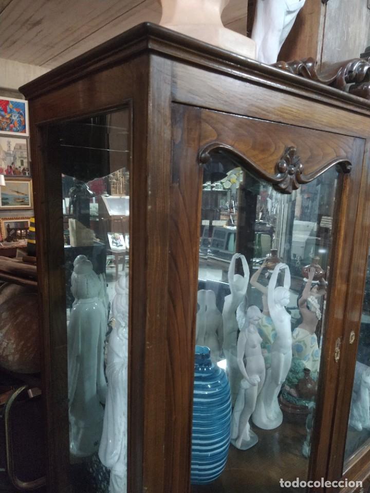 Antig&uuml;edades: VITRINA de MADERA casta&ntilde;o . ART DECO . - Foto 8
