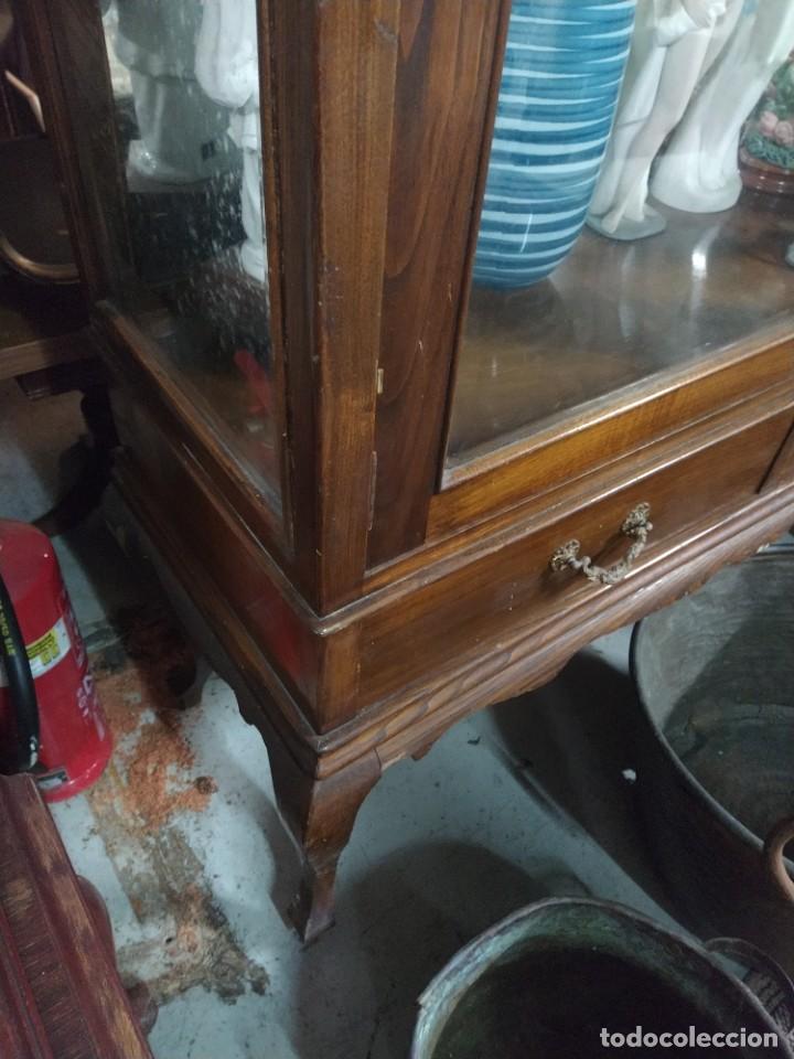 Antig&uuml;edades: VITRINA de MADERA casta&ntilde;o . ART DECO . - Foto 9