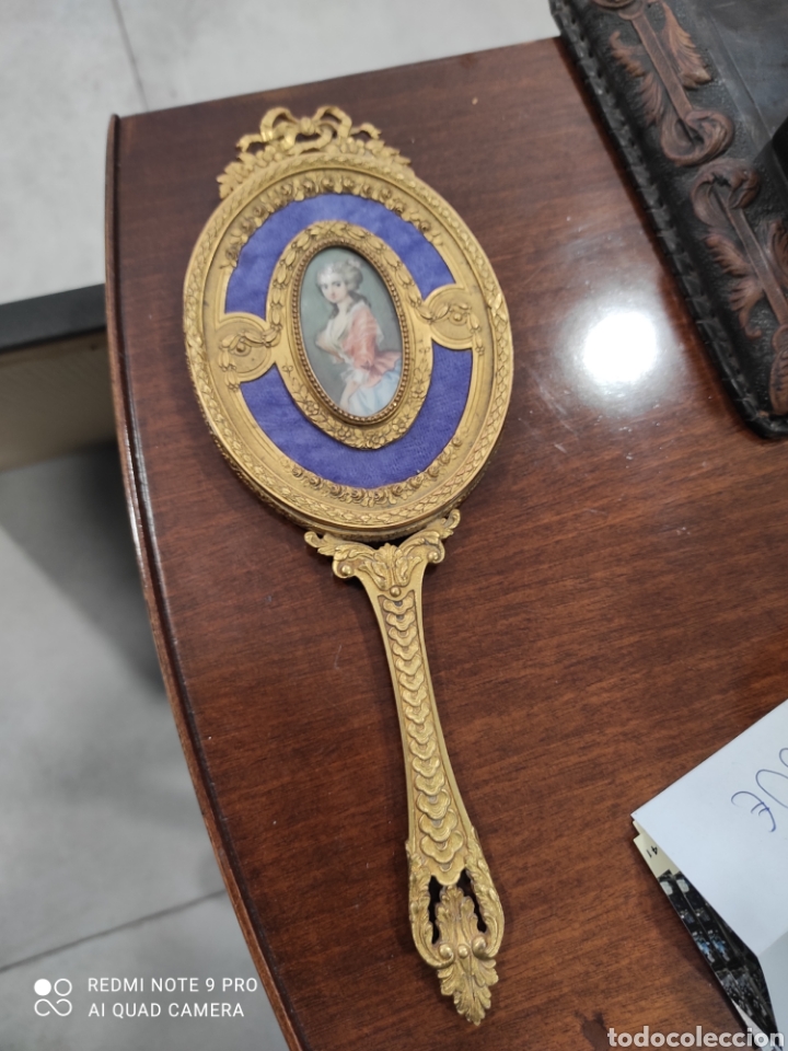 Oggetti Antichi: Espejo de bronce con dama pintada y firmada