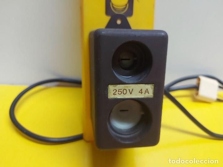 Antig&uuml;edades: ANTIGUO COMPROBADOR DE BOMBILLAS - MARCA PHILIPS - Foto 3