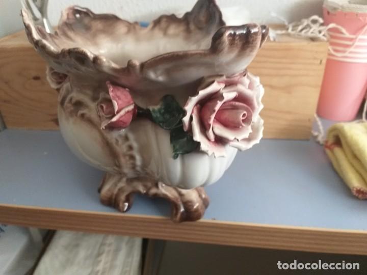 Antig&uuml;edades: centro de mesa capo di monti - Foto 4