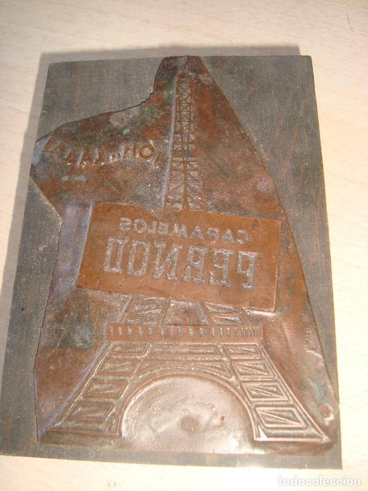 Antig&uuml;edades: antiguo molde de imprenta , chocolate PERNOD - Foto 1