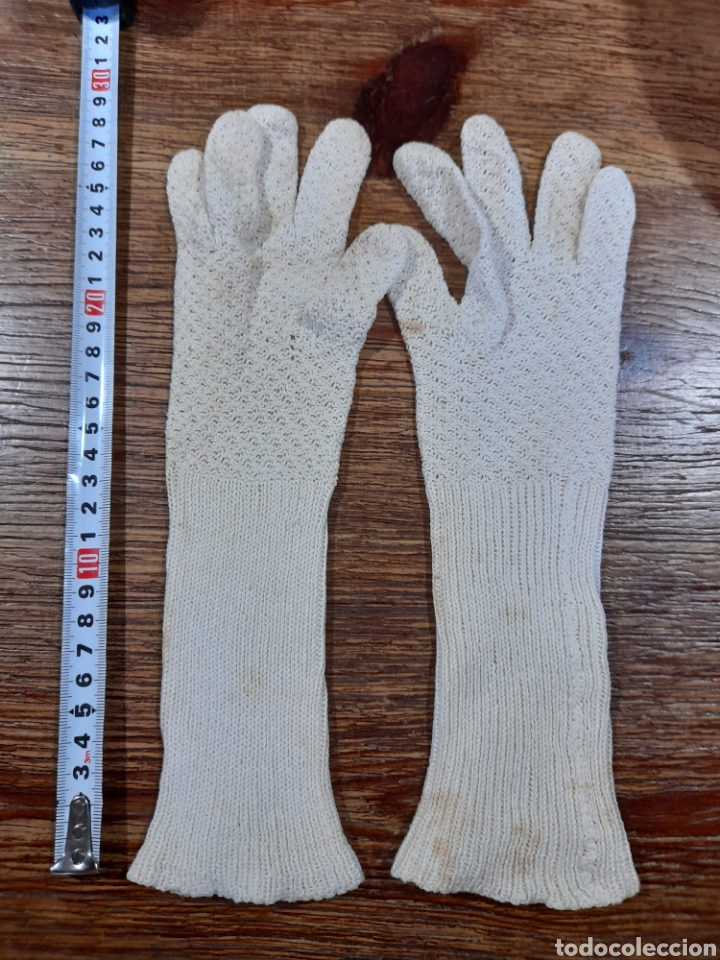 Antig&uuml;edades: Guantes modernistas - Foto 1