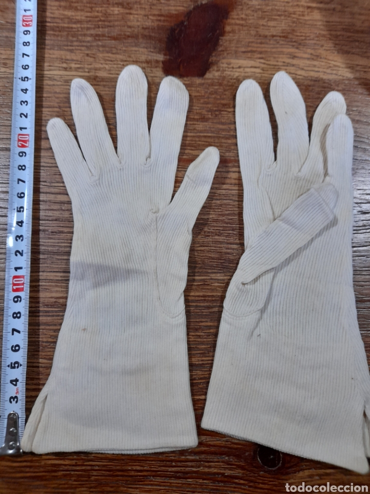 Antig&uuml;edades: Guantes modernistas - Foto 3