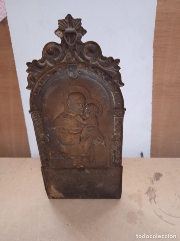 Antig&uuml;edades: Benditera antigua - Foto 2
