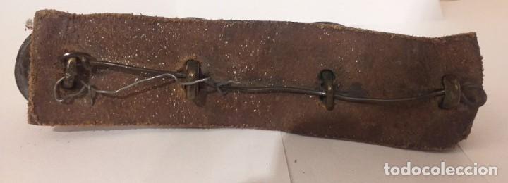 Antig&uuml;edades: Cascabeles bronce - Foto 2