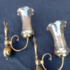 Antigüedades: 2 LAMPARAS APLIQUES DE PARED EN BRONCE.