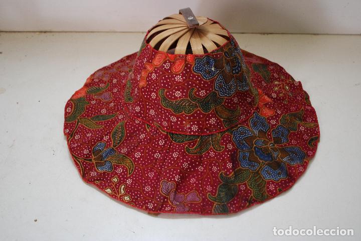 Antig&uuml;edades: gorra indonesia - sombrero plegable de bamb&uacute; - Foto 7