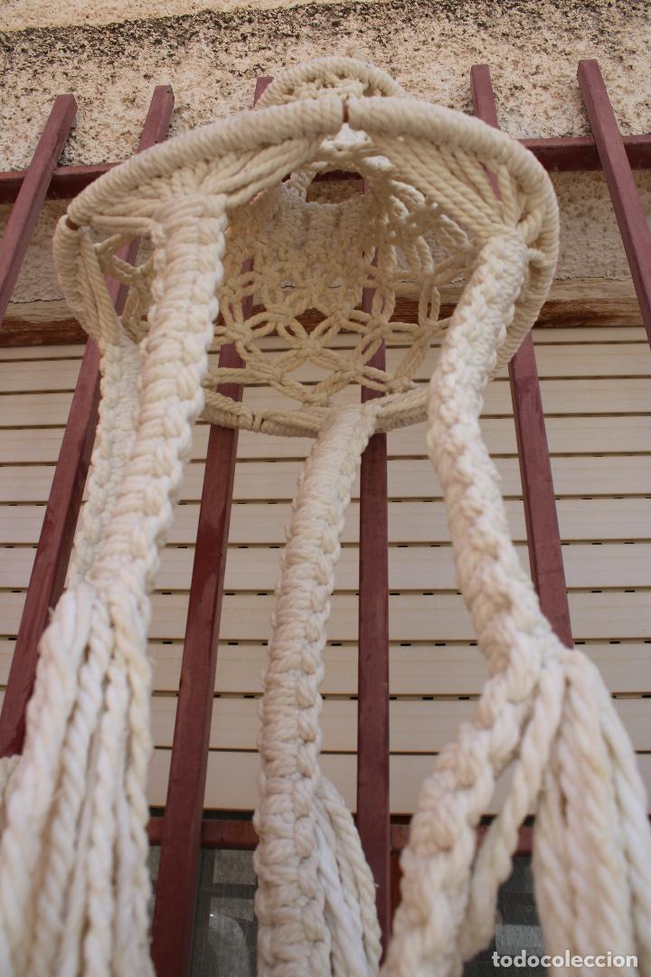 Antig&uuml;edades: macetero colgante de macram&eacute; - Foto 2