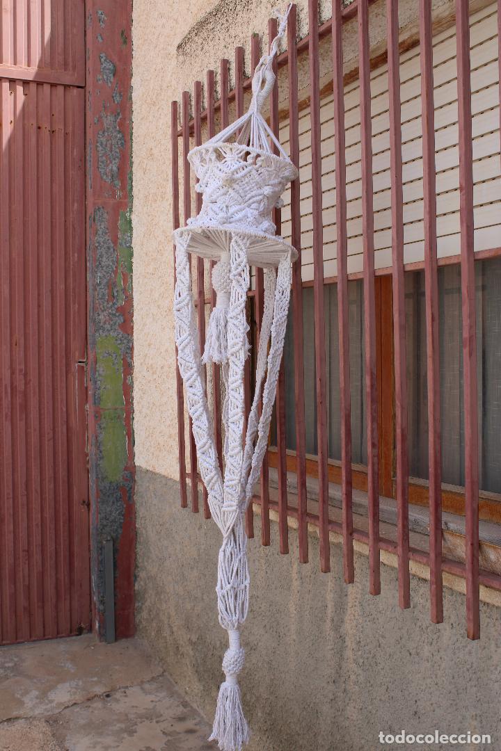 Antig&uuml;edades: macetero colgante de macram&eacute; - Foto 1