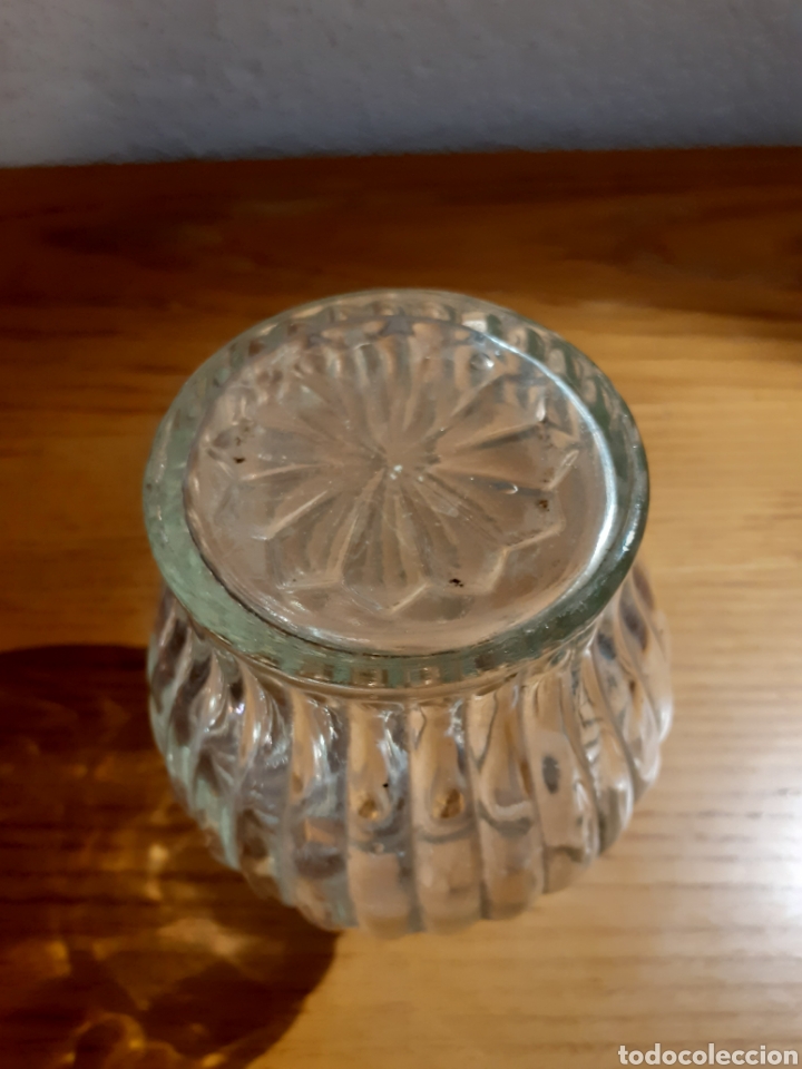Antig&uuml;edades: Bonita botella de vidrio. 17 cms - Foto 2