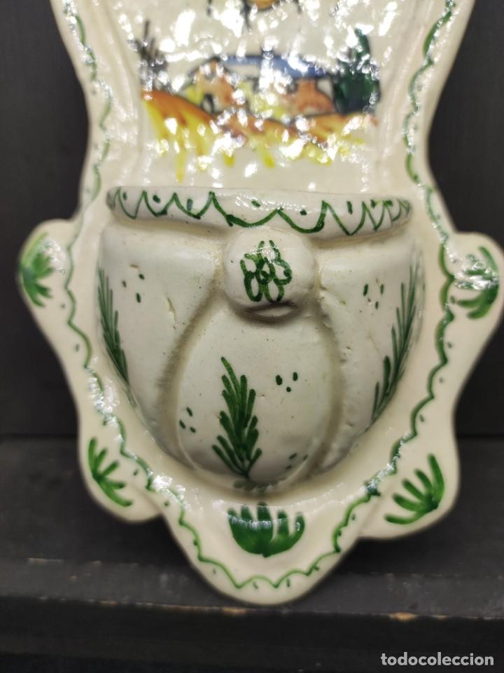 Antig&uuml;edades: Benditera ceramica - Foto 3
