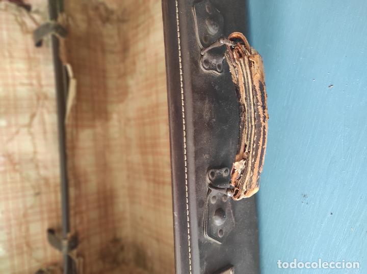 Antig&uuml;edades: Maleta cuero - Foto 5