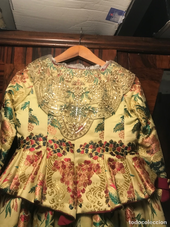 Antig&uuml;edades: Traje fallera - Foto 4