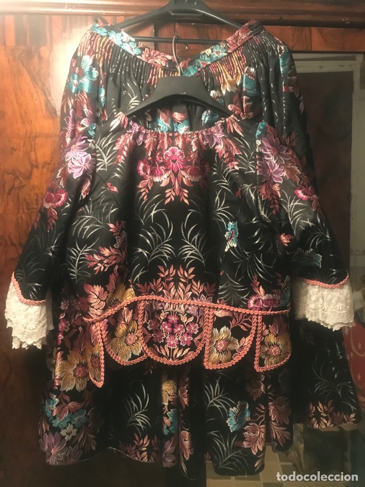 Antig&uuml;edades: Traje fallera - Foto 2