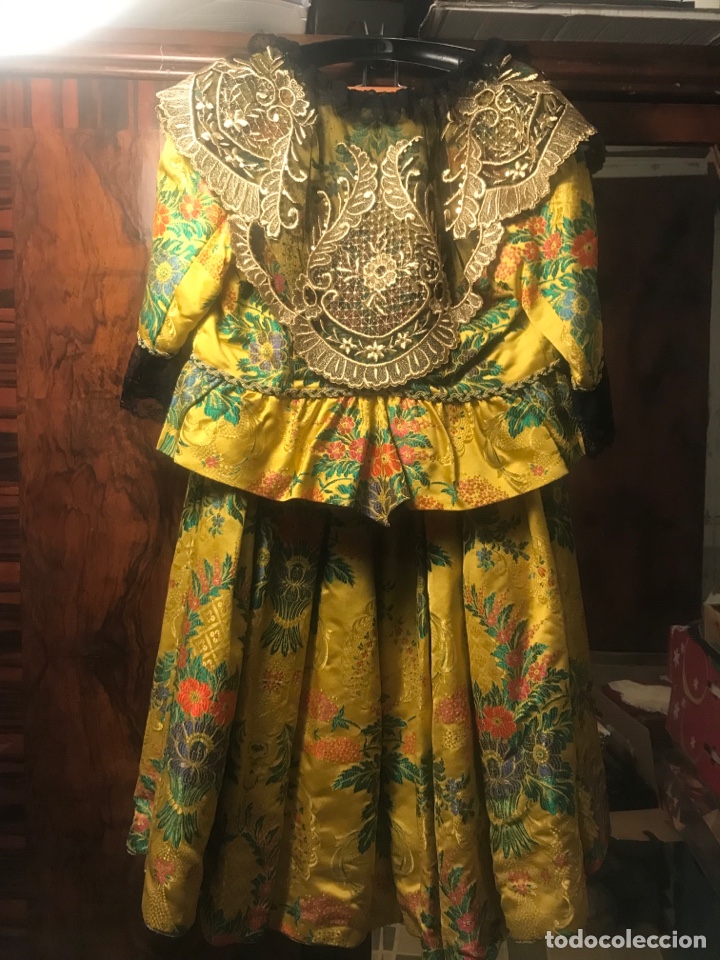 Antig&uuml;edades: Traje labradora - Foto 1